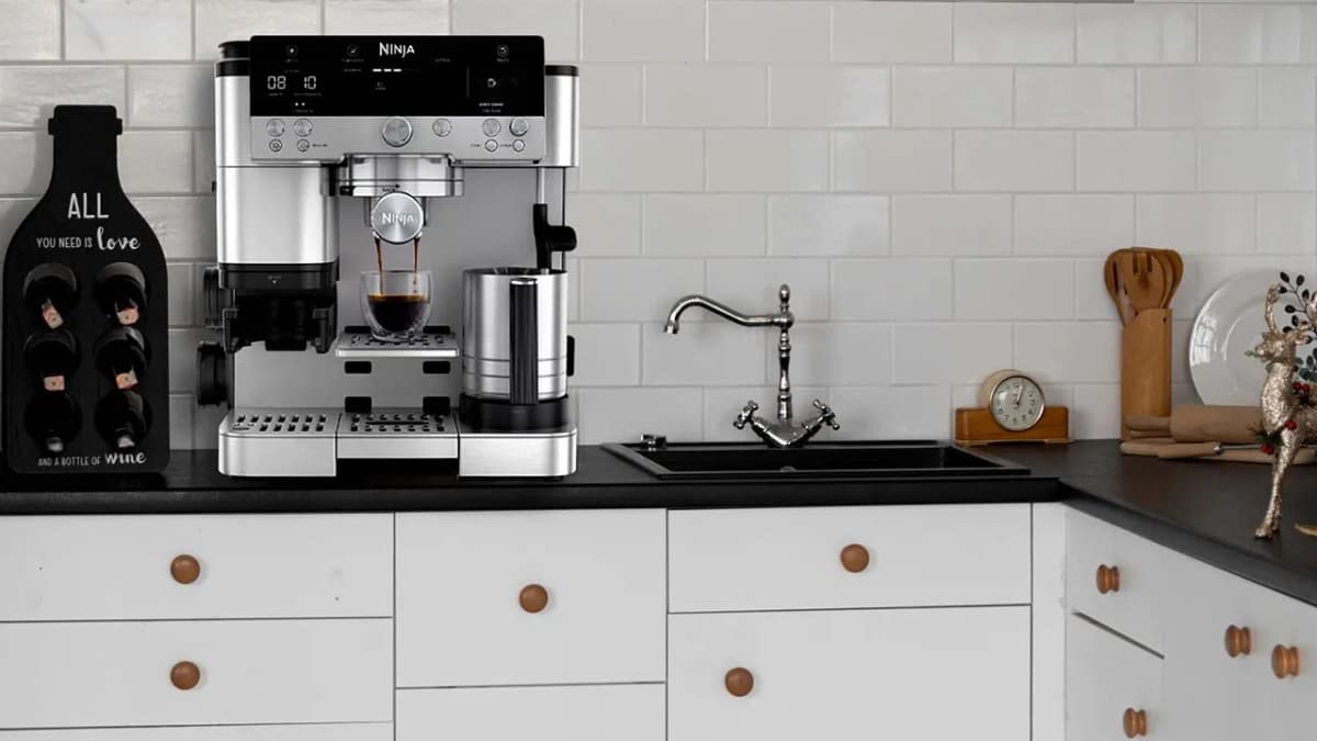 Ninja Luxe Café Coffee Maker review: improve your home barista experience