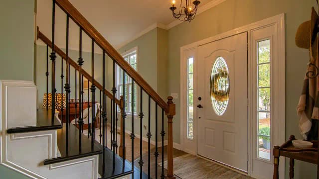 Entryway Trends: Making a Lasting First Impression