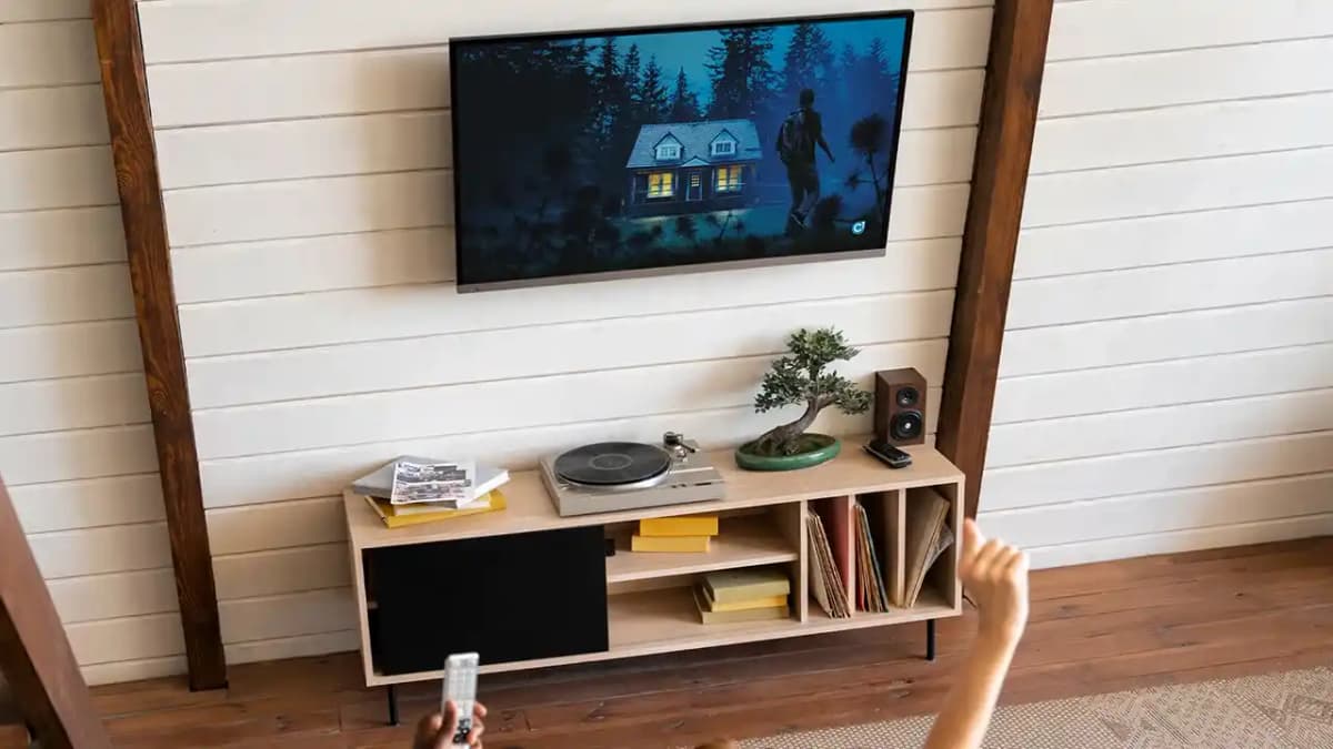 How to Choose the Right TV for Your Home Theater Setup