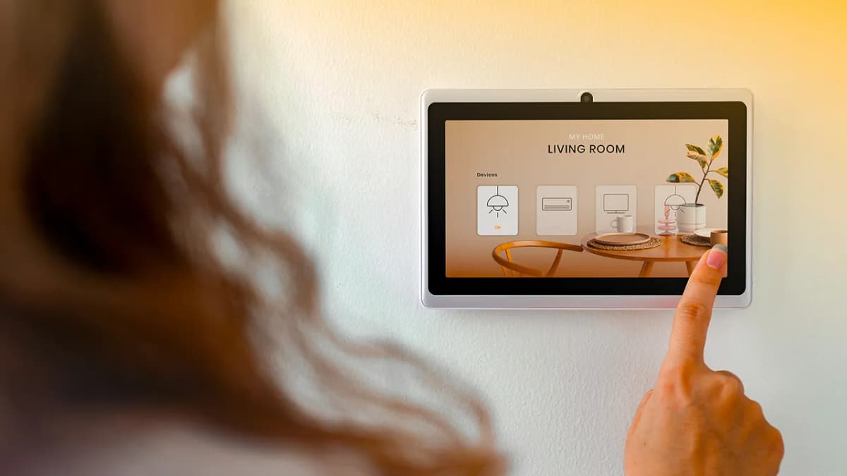 The Beginner’s Guide to Setting Up A Smart Home