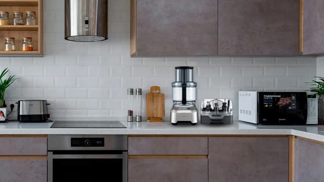 Breville Sous Chef 16 Pro Review: Is it Worth It? Read Our Expert Review! 
